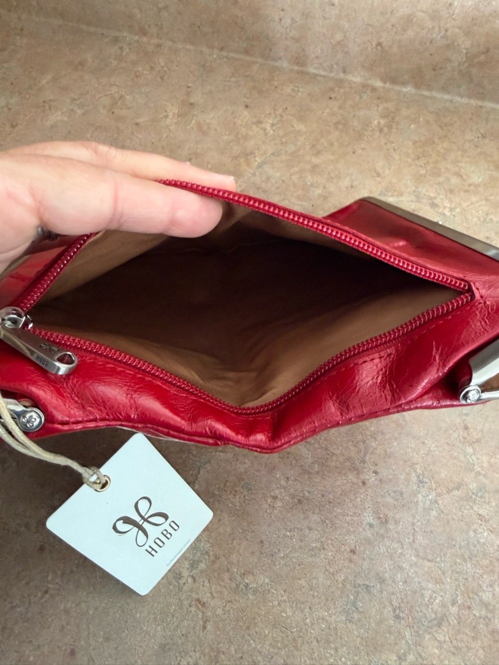 HOBO Lauren Red Leather Kiss-Frame Clutch - Picture 9 of 10